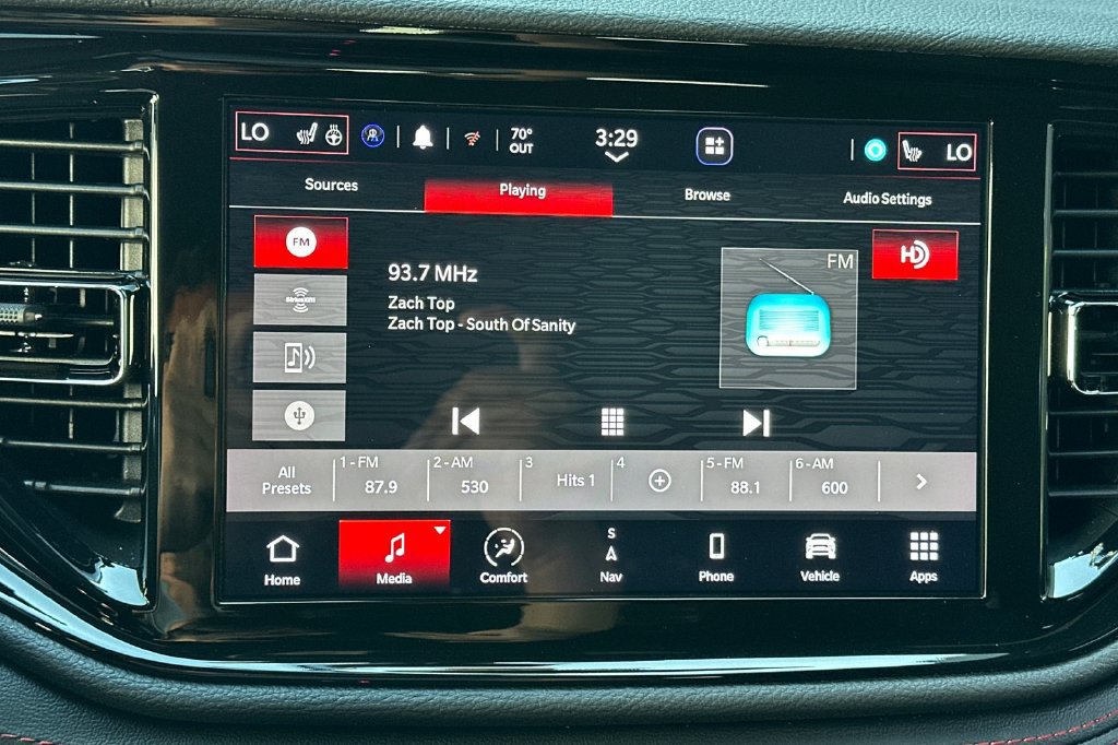 Used 2025 Dodge Durango GT AWD/4WD image 19