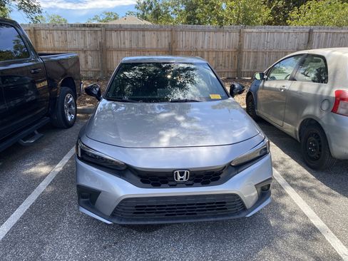 Used 2023 Honda Civic Sport image 14