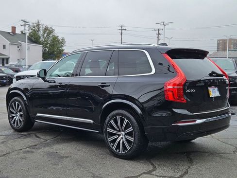Used 2023 Volvo XC90 B6 Plus w/ Protection Package Premier image 3