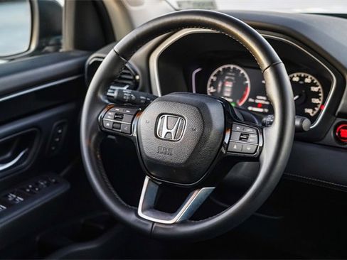 Used 2024 Honda Pilot EX-L image 17