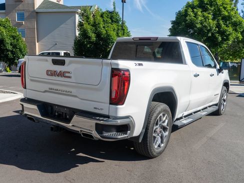 Used 2023 GMC Sierra 1500 SLT w/ SLT Premium Package AWD/4WD image 7
