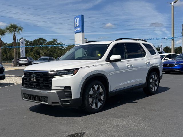 New 2026 Honda Pilot Touring image 8