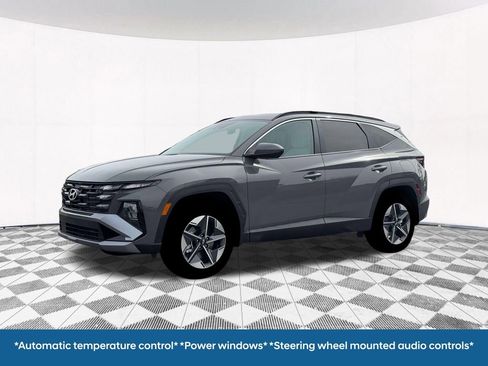 New 2026 Hyundai Tucson SEL AWD/4WD image 2
