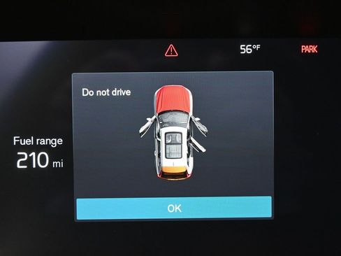 New 2026 Volvo XC60 B5 Plus w/ Protection Package Premier image 16