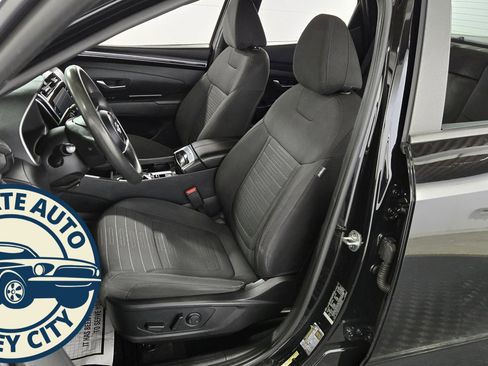 Used 2022 Hyundai Santa Cruz SEL image 22