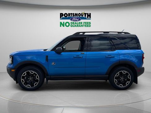 Used 2025 Ford Bronco Sport Outer Banks w/ Outer Banks Tech Package+ AWD/4WD image 2