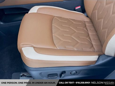 New 2026 Nissan Pathfinder Platinum image 19