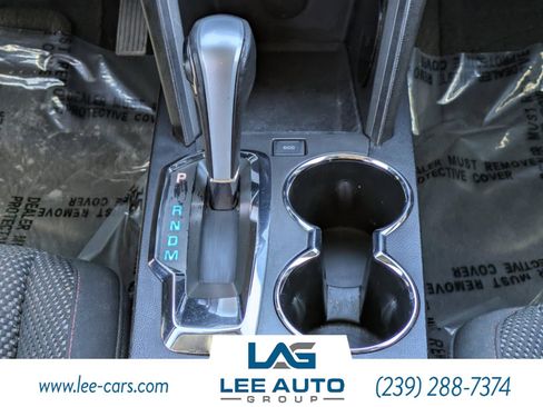 Used 2012 Chevrolet Equinox LT w/ Driver Convenience Package image 16