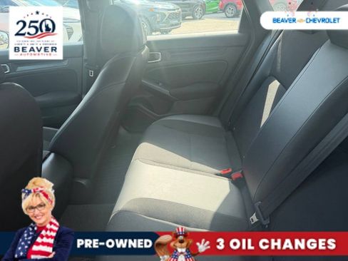 Used 2023 Honda Civic Sport image 9
