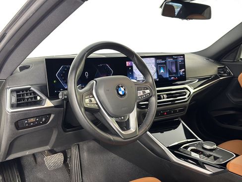 Used 2024 BMW 230i Coupe w/ Convenience Package RWD image 4