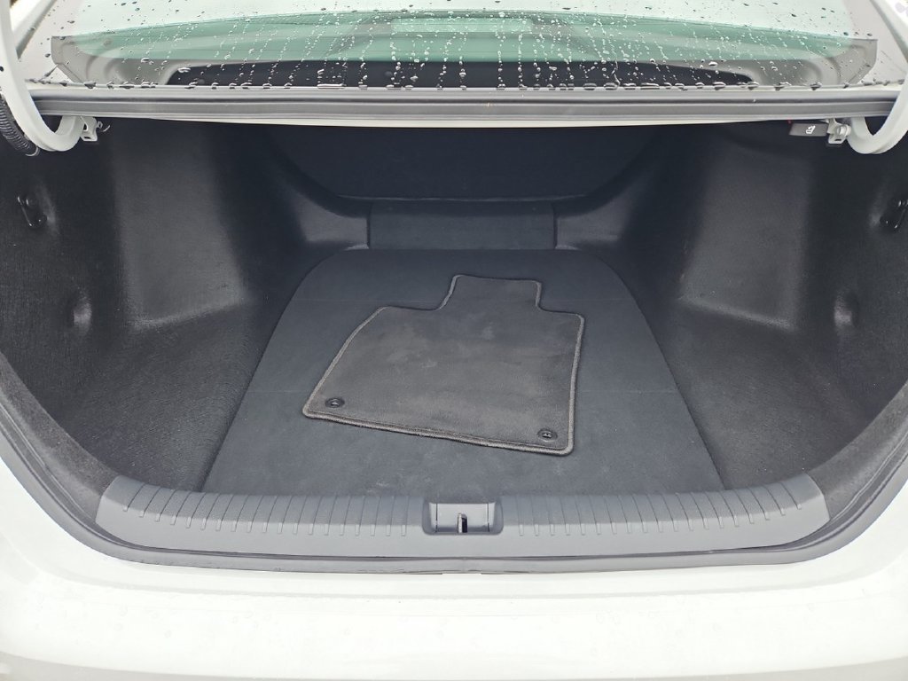 Certified 2023 Honda Accord LX image 28