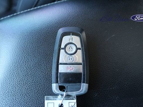 Used 2019 Ford Ranger Lariat w/ Equipment Group 501A Mid image 11