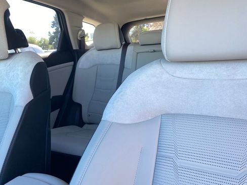 New 2026 Kia Sportage SX Prestige image 12