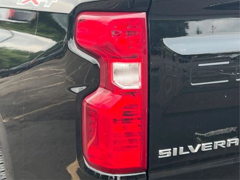 Used 2019 Chevrolet Silverado 1500 LT w/ All-Star Edition AWD/4WD image 31
