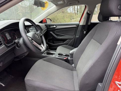 Used 2019 Volkswagen Jetta S w/ Driver Assistance Package FWD image 8