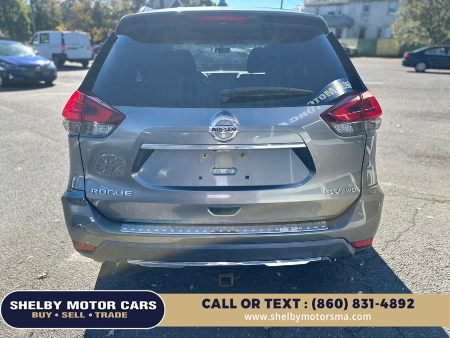 Used 2017 Nissan Rogue SV w/ SV Premium Package AWD/4WD image 7