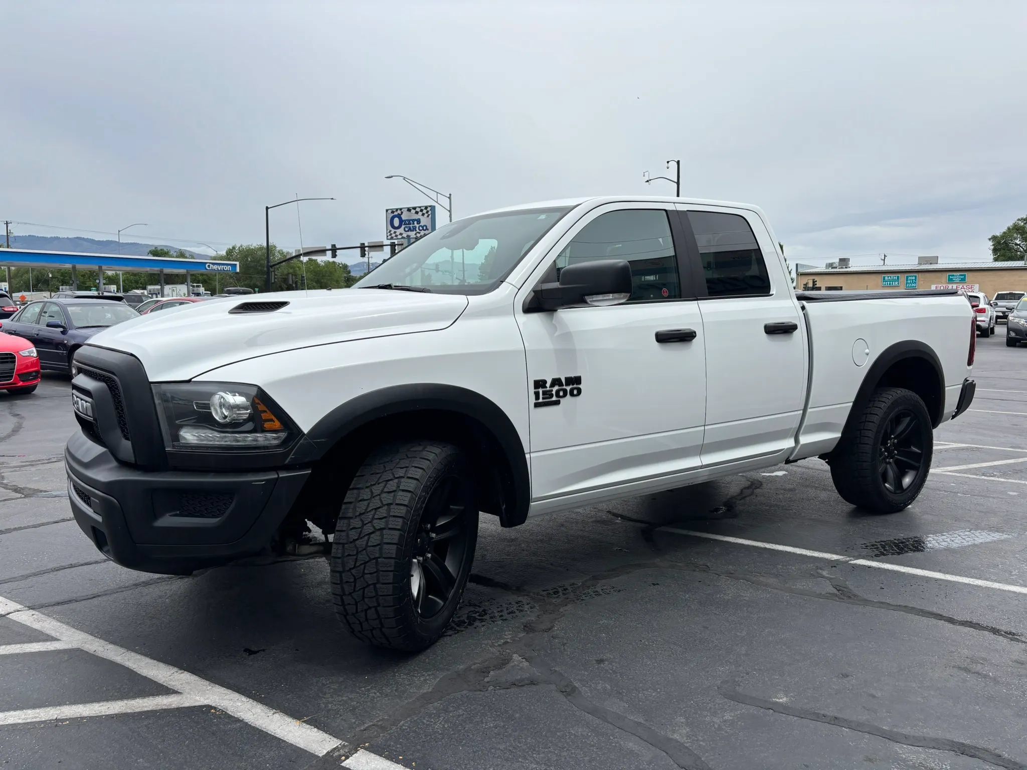 Used 2022 RAM 1500 Warlock AWD/4WD image 3