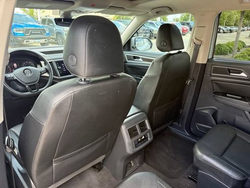 Used 2019 Volkswagen Atlas SE w/ Panoramic Sunroof Package FWD image 27