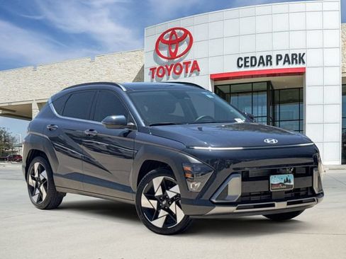 Used 2026 Hyundai Kona Limited FWD image 1
