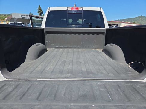 Used 2023 RAM 1500 Big Horn AWD/4WD image 27