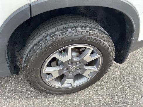 Used 2022 Honda Passport TrailSport image 12