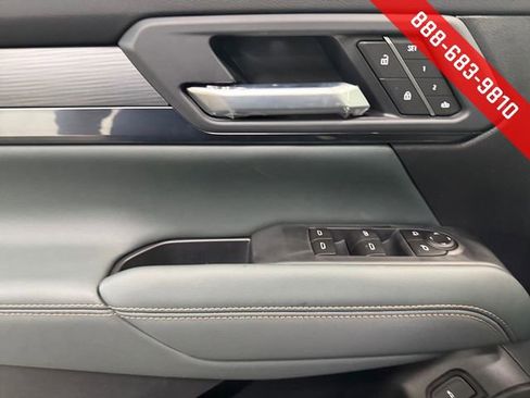 New 2026 GMC Terrain AT4 w/ Convenience Package III image 25