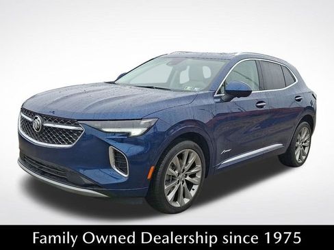 Certified 2022 Buick Envision Avenir w/ Technology Package II image 3