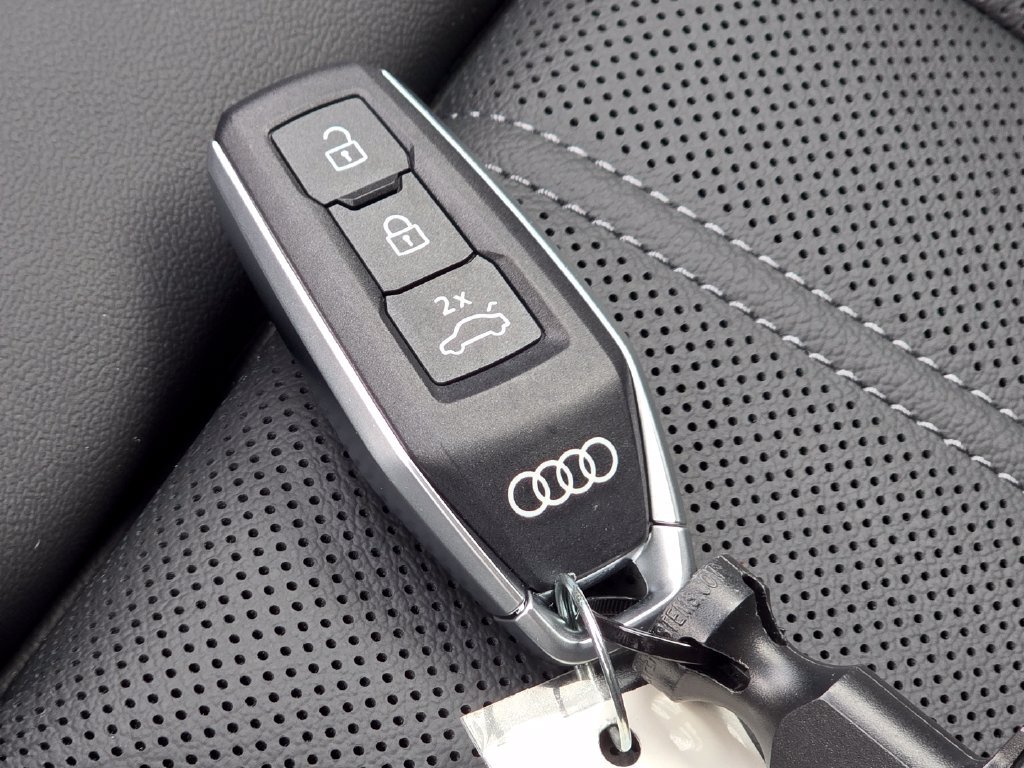New 2026 Audi Q5 Premium Plus AWD/4WD image 41
