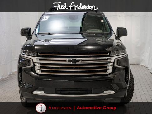 Used 2023 Chevrolet Tahoe High Country w/ Premium Package 2 AWD/4WD image 2