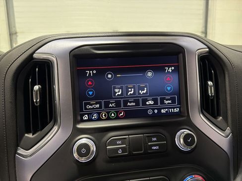Used 2019 GMC Sierra 1500 SLT AWD/4WD image 20