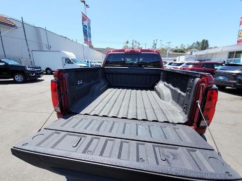 Used 2023 Chevrolet Colorado LT w/ LT Convenience Package II RWD image 24