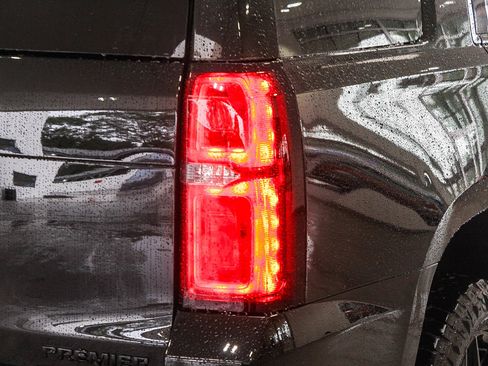 Used 2019 Chevrolet Tahoe Premier image 7