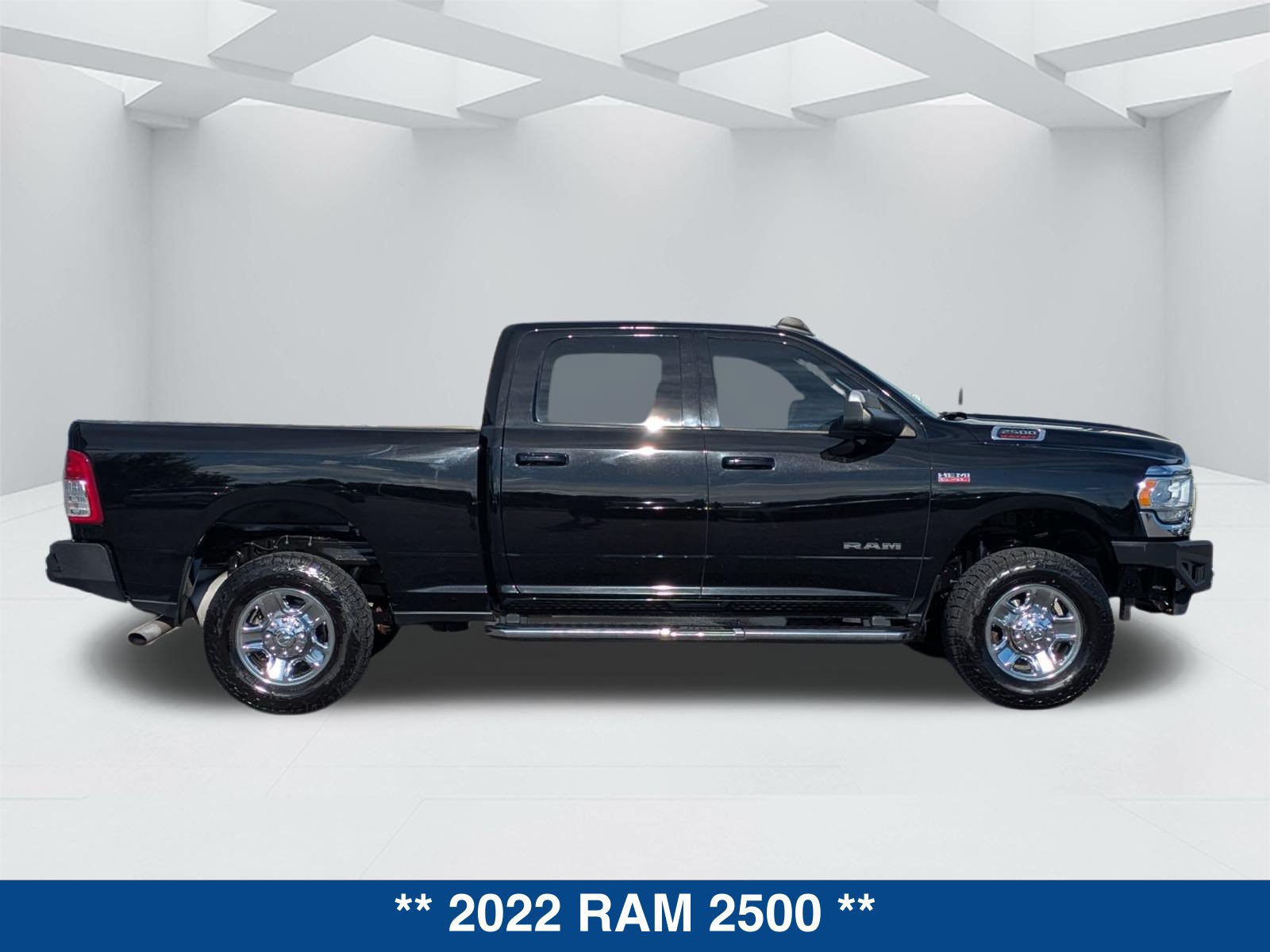 Used 2022 RAM 2500 Big Horn AWD/4WD image 4