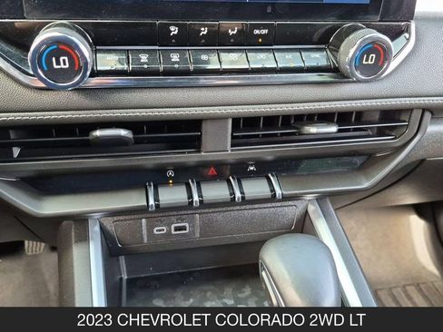 Used 2023 Chevrolet Colorado LT w/ LT Convenience Package RWD image 22