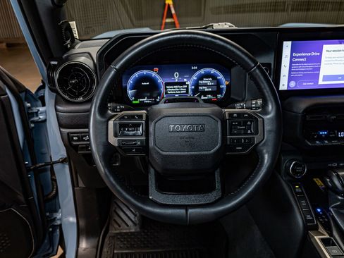 Used 2024 Toyota Land Cruiser Base image 18