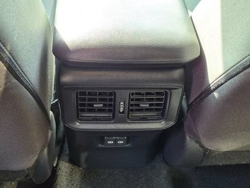 Used 2024 Toyota RAV4 XLE FWD image 16