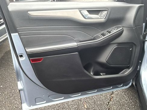 Used 2022 Ford Escape SEL AWD/4WD image 14