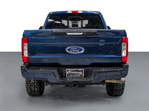 Used 2019 Ford F250 Lariat w/ Lariat Value Package image 8