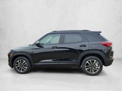 New 2026 Chevrolet TrailBlazer LT w/ Convenience Package FWD image 5