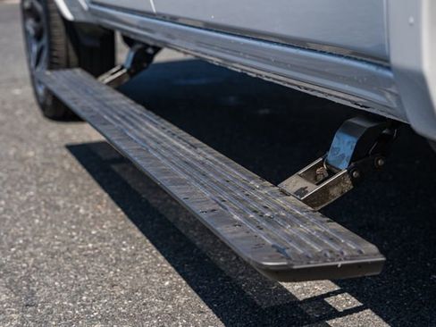 New 2026 RAM 1500 Limited AWD/4WD image 24