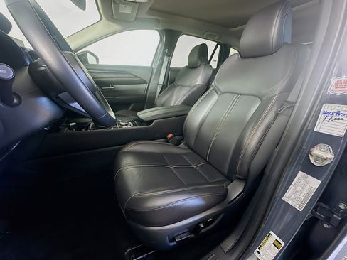Used 2025 MAZDA CX-50 AWD 2.5 Hybrid w/ Premium Pkg image 13