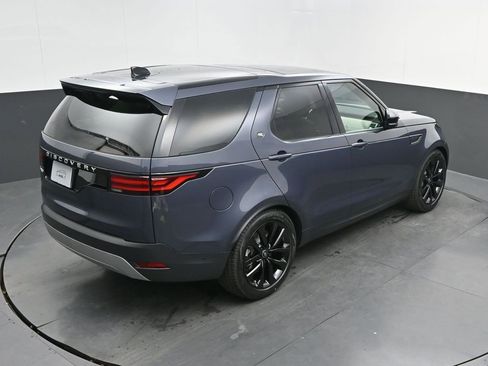 New 2026 Land Rover Discovery S AWD/4WD image 35