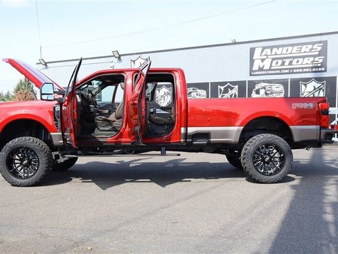 Used 2023 Ford F350 King Ranch w/ FX4 Off-Road Package AWD/4WD image 37