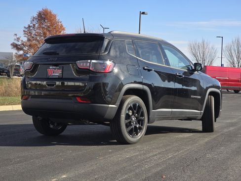New 2026 Jeep Compass Latitude w/ Quick Order Package 29K AWD/4WD image 16