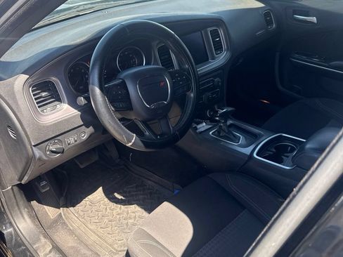 Used 2023 Dodge Charger SXT RWD image 8
