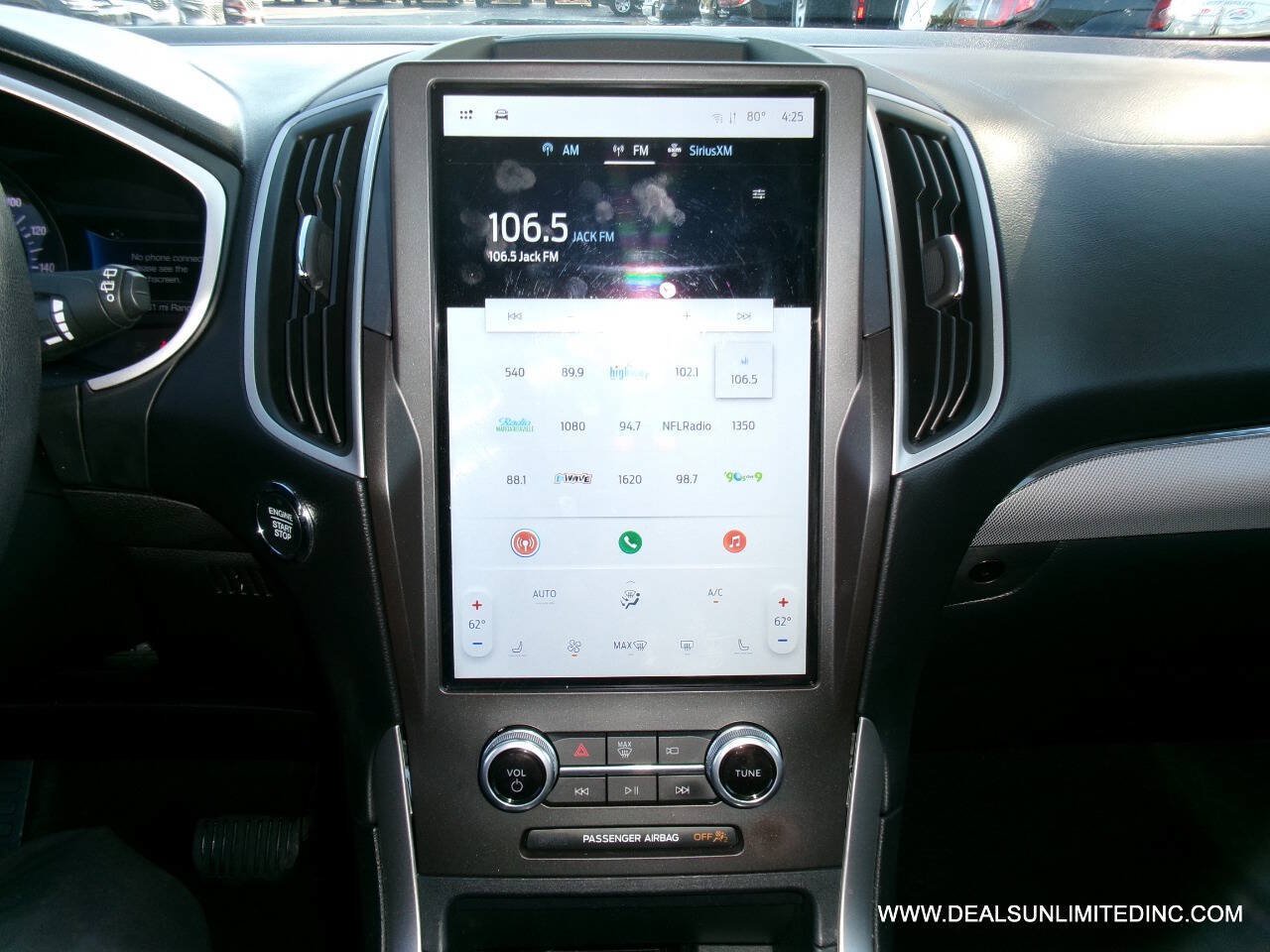 Used 2021 Ford Edge SEL AWD/4WD image 12