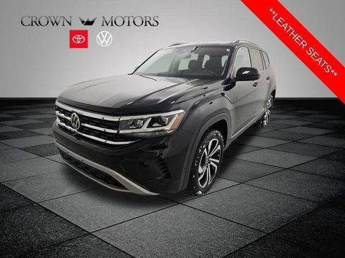 Used 2021 Volkswagen Atlas SEL Premium image 3