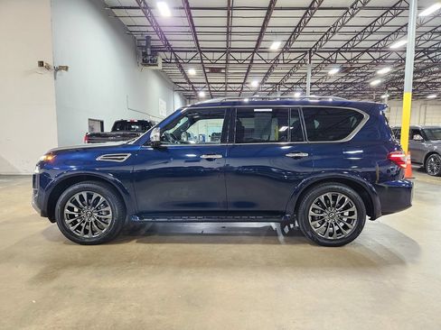 Used 2023 Nissan Armada Platinum w/ Captain's Chairs Package RWD image 7