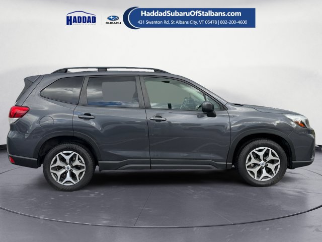 Used 2021 Subaru Forester Premium AWD/4WD image 6