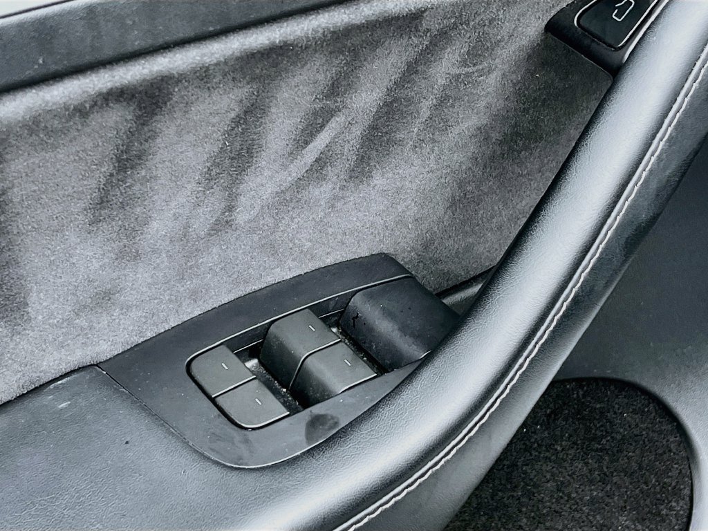 Used 2024 Tesla Model Y Long Range RWD image 18